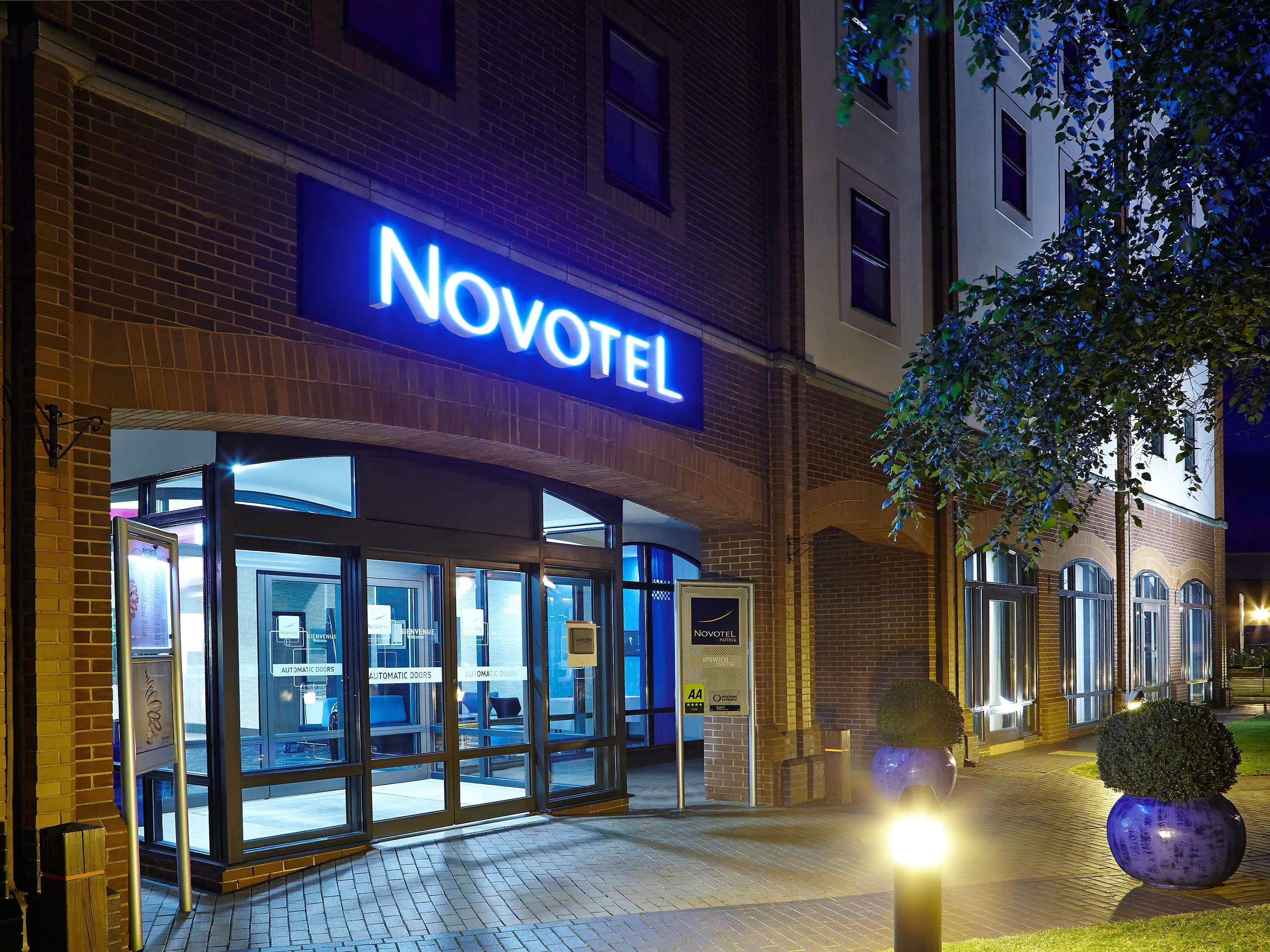 Novotel Ipswich Centre Экстерьер фото